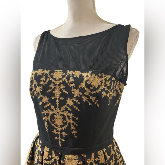 Taylor black and gold cocktail formal party mini dress Size 8 but size 6 fit - Picture 3 of 8
